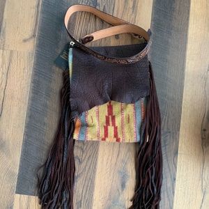 Brand new never carried American Darling leather and saddle blanket crossbody